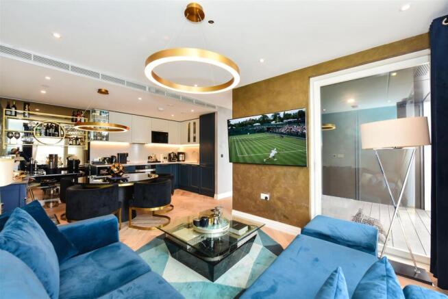 153-Kings-Tower (10).JPG