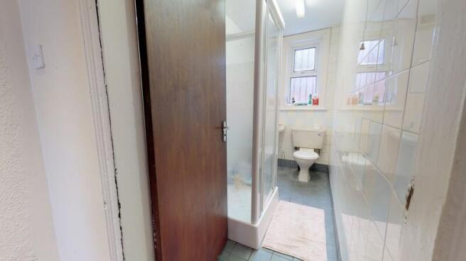 5 bed Terraced to rent Image 6