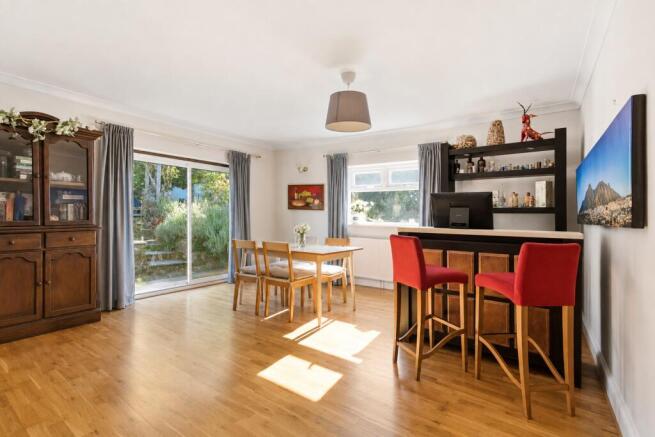 Orchard Drive, Park Street, St. Albans, Hertfordshire, AL2 photo 4