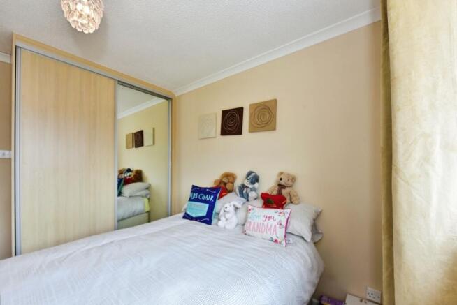 2 bed Bungalow for sale Image 12