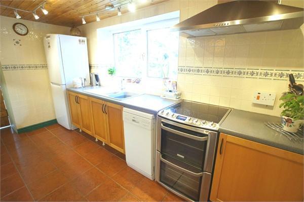 Kitchen (a)