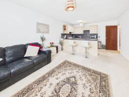 40b, Westway, Caterham CR3 5TP