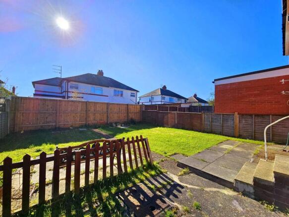 2 bed Semi-Detached for sale Image 9