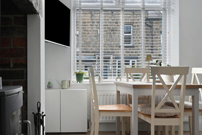 3 bed Terraced for sale Image 5