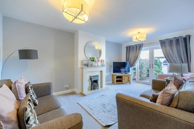 8489048-interior03.jpg