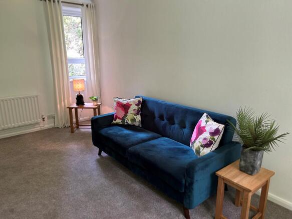 Lounge 2