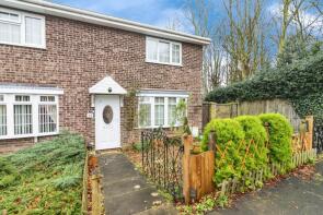 19, Lowlands Close, Lowestoft NR33 7QJ