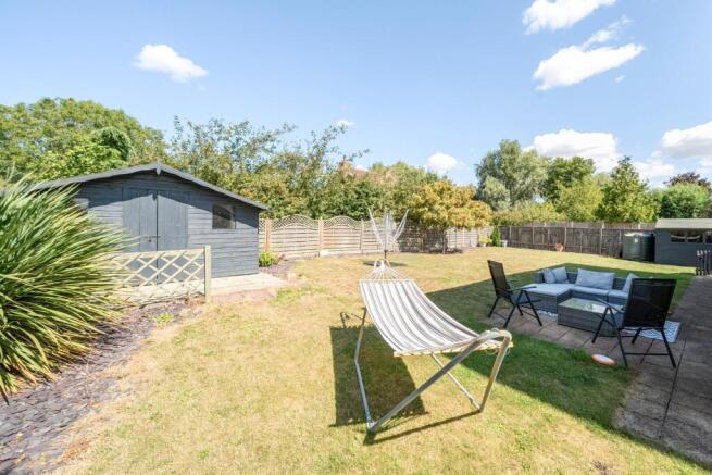 REAR GARDEN.jpg
