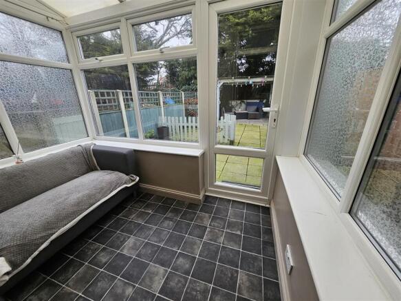 SUN ROOM