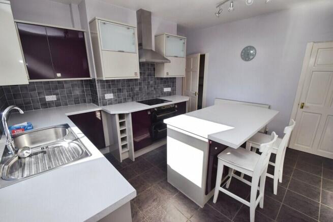 50e54e0d-Kitchen ...