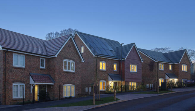 Northaw Road East,
Cuffley,
Hertfordshire,
EN6 4RD – pohled 4