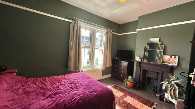 2 bed Terraced for sale Image 6