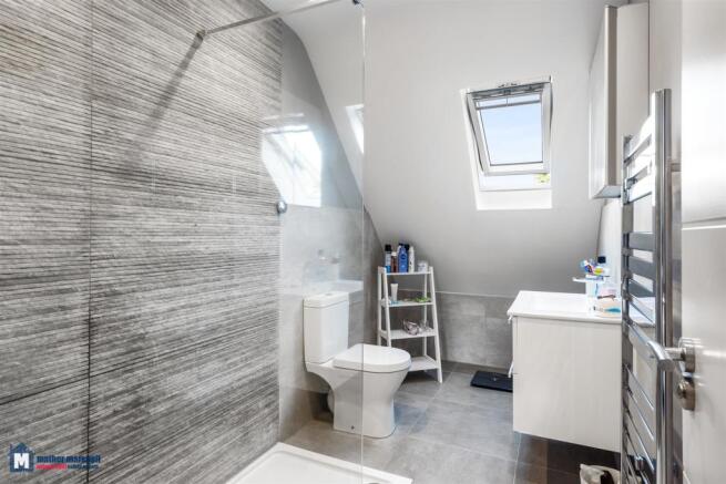 En Suite First View