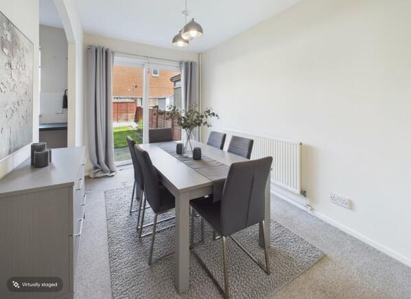 3 bed Semi-Detached for sale Image 6