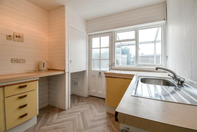Fitted Kitchen