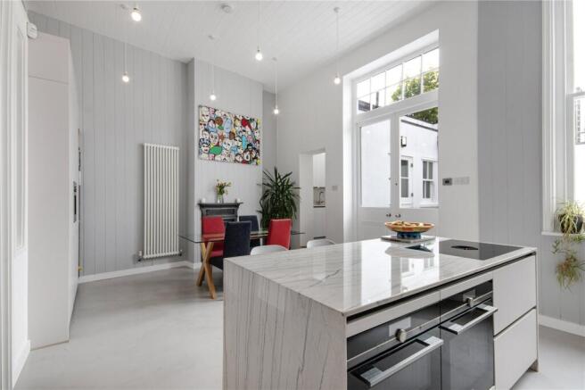 Kitchen/Breakfast Rm