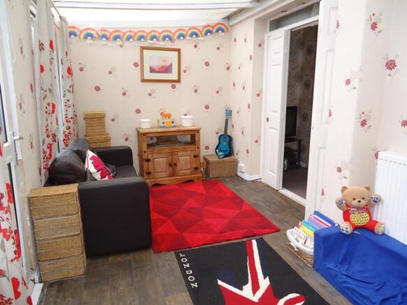 Photo 6