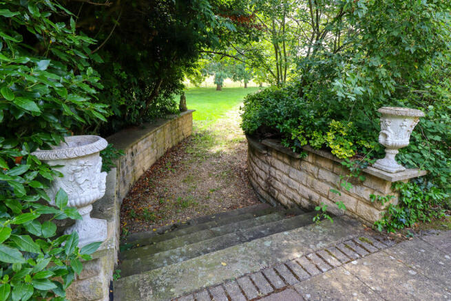 Communal gardens