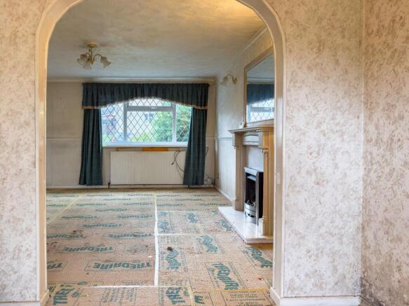 Birch Close, Clifton, HD6 1XB photo 4