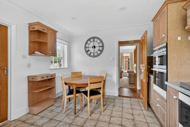 Ranelagh Drive, Bracknell photo 4