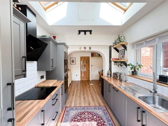 Cresswell Grove, West Didsbury, M20 photo 4