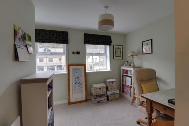 Double bedroom 1