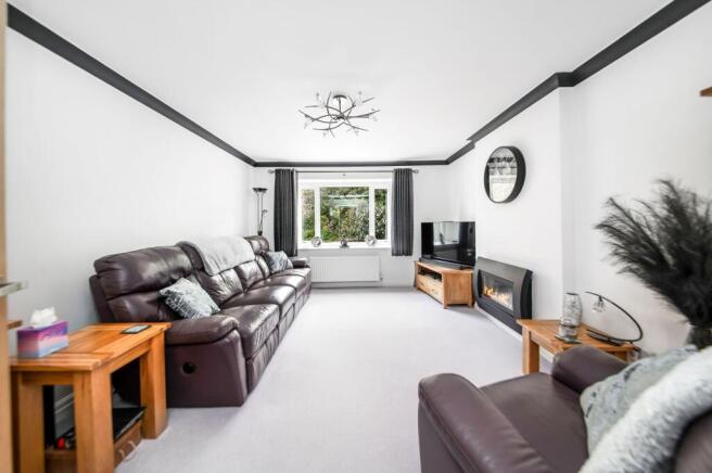 3 bed Detached for sale Image 7