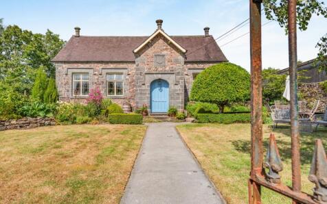 Walters Road, Llangadog, Carmarthenshire, SA19