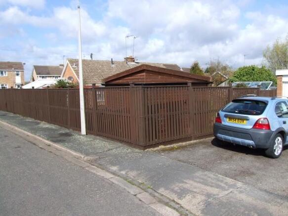 Garage/parking
