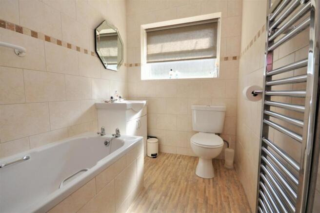 HOUSE BATHROOM