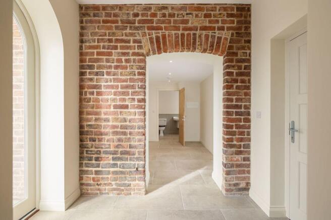 4 bed Barn Conversion for sale Image 11