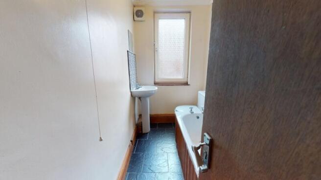 6 bed Terraced to rent Image 7