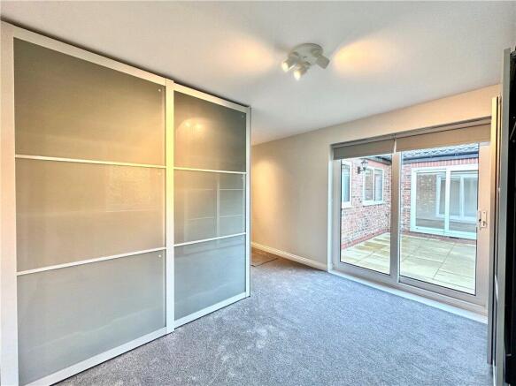 3 bed Bungalow to rent Image 5