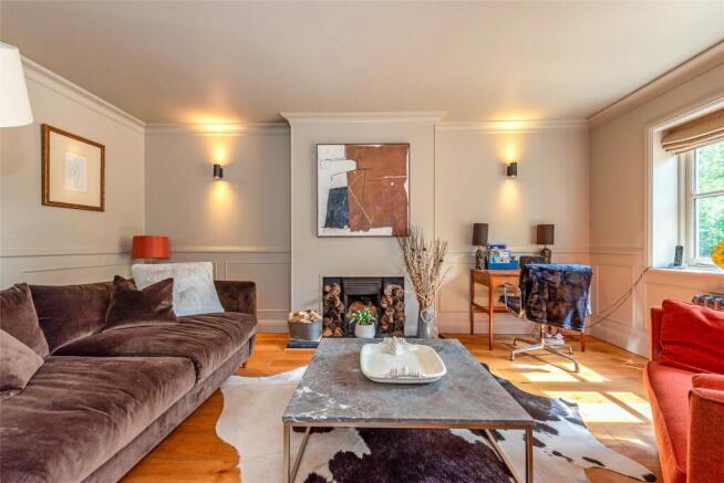 Family Room/Bed 4