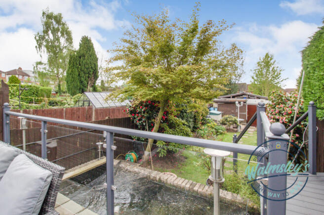 Rear views & delightful gardens
