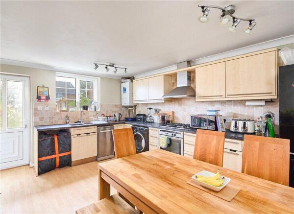 Dining/ Kitchen