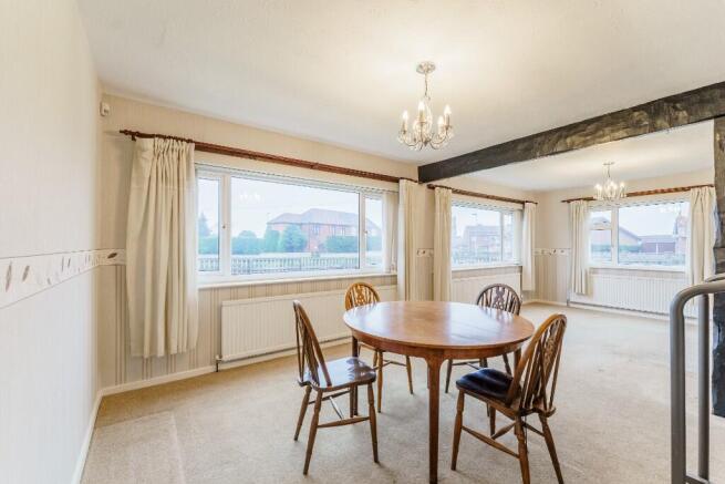 5 bed Detached Bungalow for sale Image 8