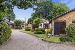 7, Village Gardens, Epsom KT17 1XX