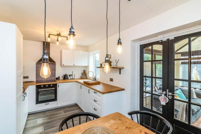 Kitchen / Dining Room