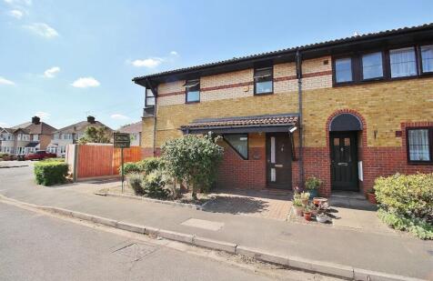 Gibson Close, Isleworth, TW7