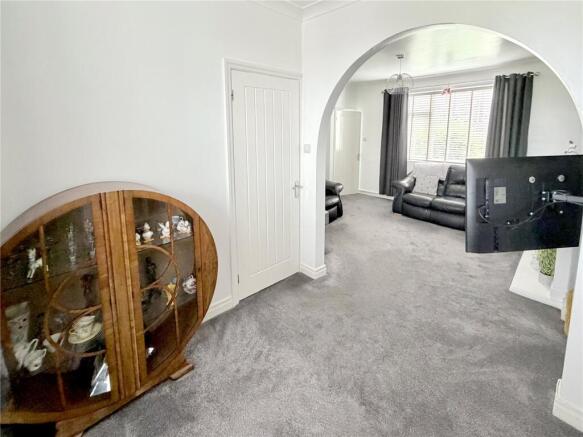 3 bed House for sale Image 12