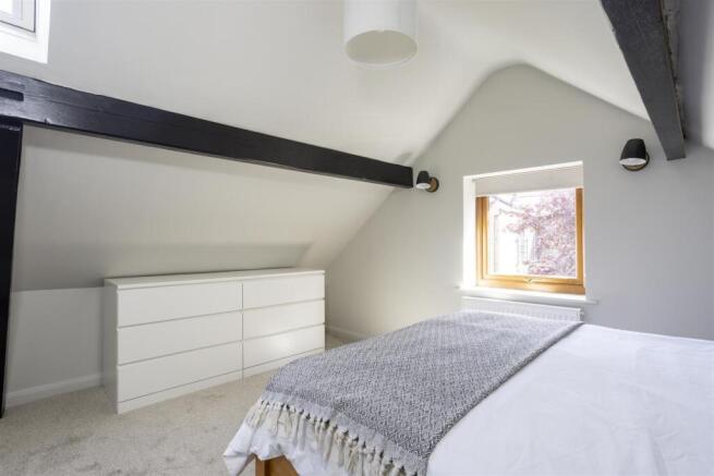 1 bed Detached to rent Image 11