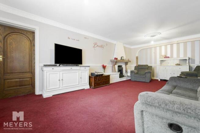 Lounge 2