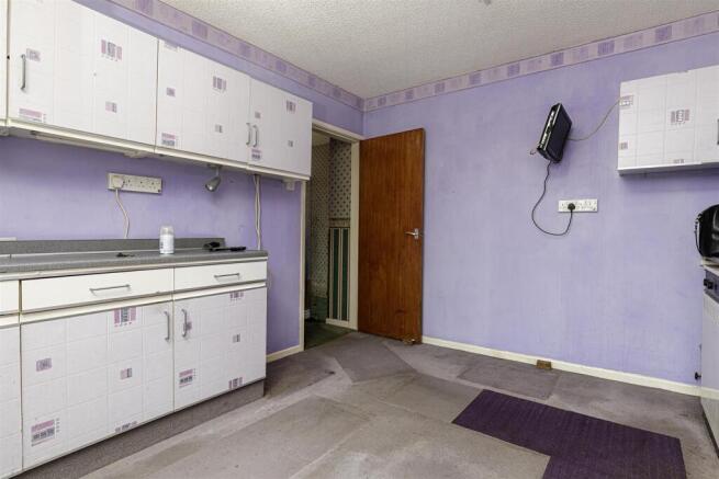 3 bed Detached for sale Image 9