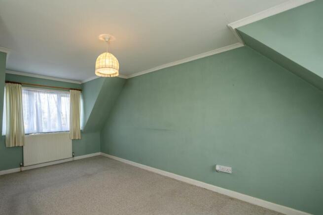 Bedroom 1.jpg