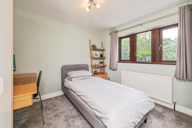 4 bed Character Property for sale Image 10
