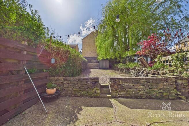 2 bed Terraced for sale Image 4