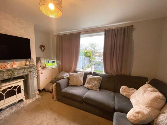 Living Room.JPG