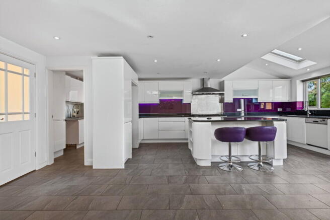 Audley Close, Market Harborough, LE16 8ER photo 4