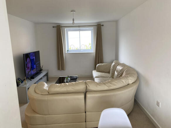 sol394758520260818-interior-7-BEfuem41xZYWcUyt.jpg